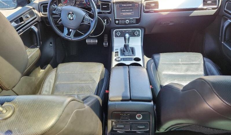 
								2017 Volkswagen Touareg full									