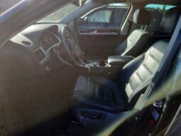 
										2013 Volkswagen Touareg full									