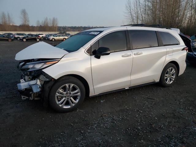 2023 Toyota Sienna