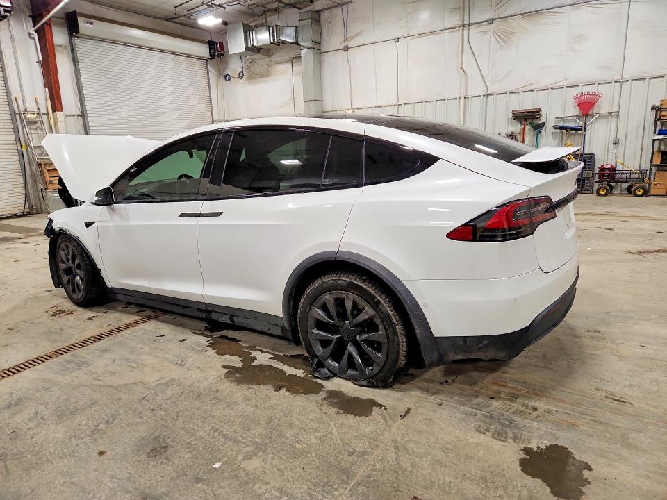 2022 Tesla Model x
