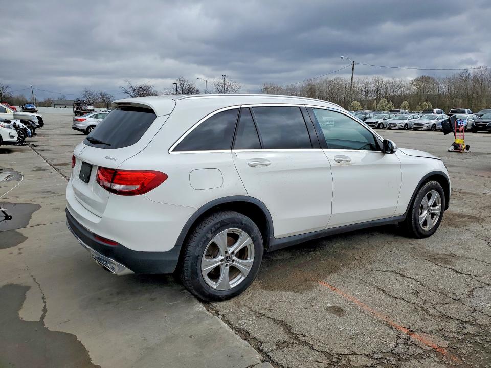 2017 Mercedes-benz Glc