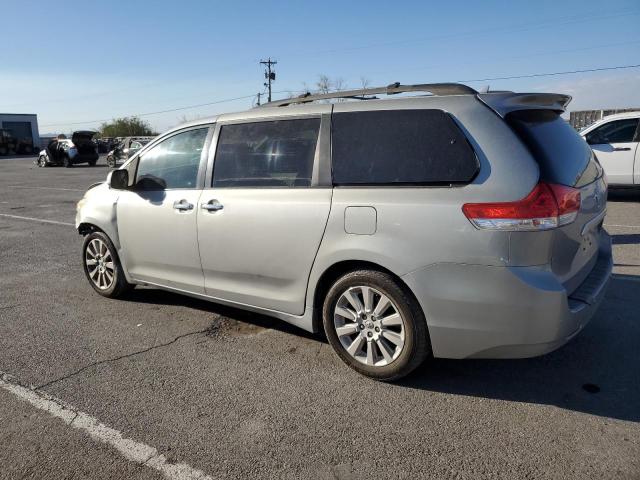 2012 Toyota Sienna