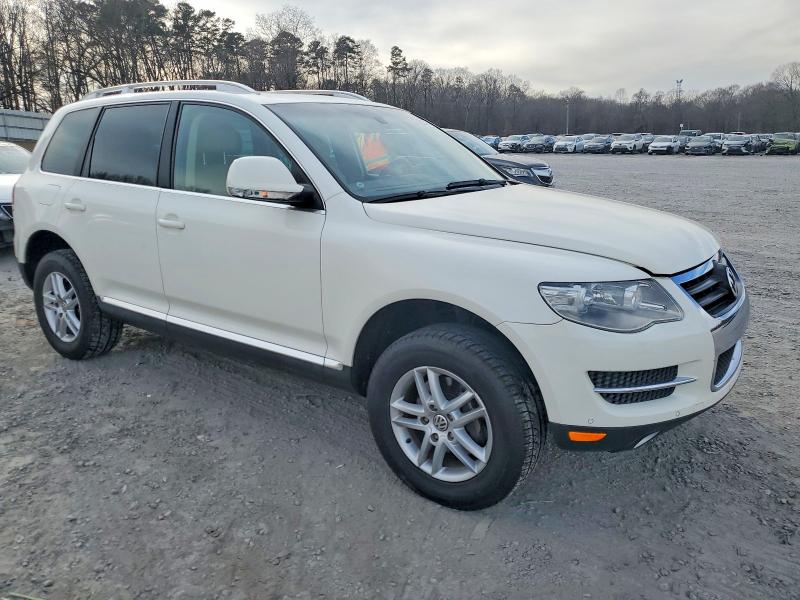 2009 Volkswagen Touareg