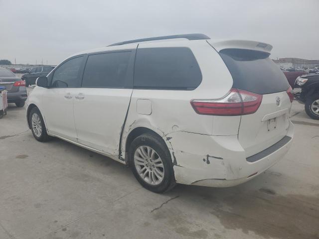 2017 Toyota Sienna xle