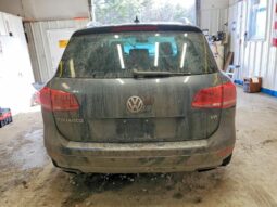 
										2013 Volkswagen Touareg full									
