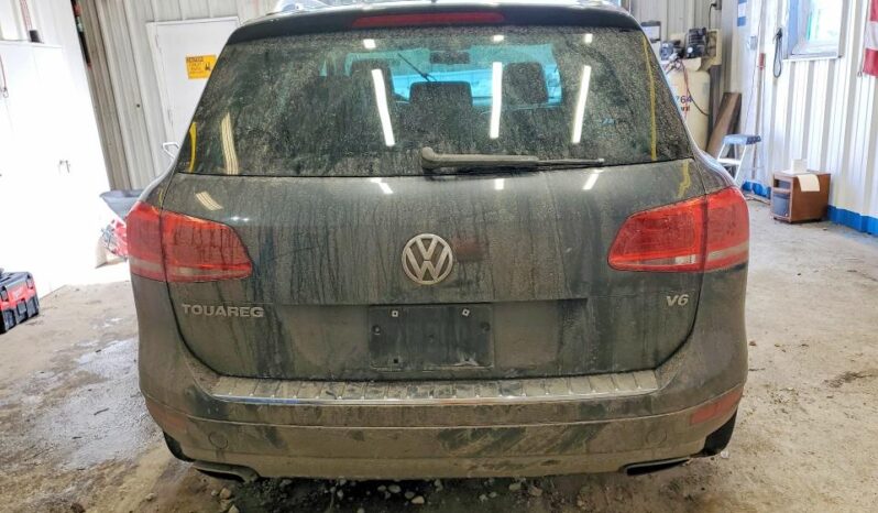 
								2013 Volkswagen Touareg full									