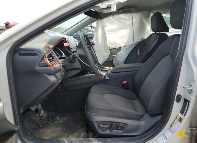 
								2022 Toyota Camry full									