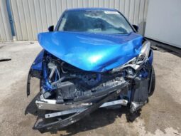 
										2018 Toyota C-hr full									