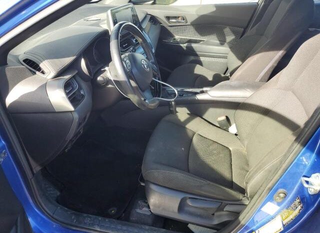 
								2019 Toyota C-hr full									