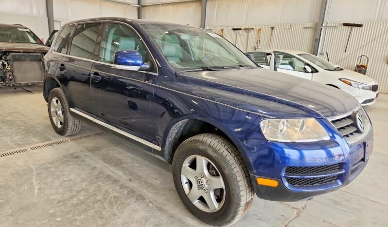 
								2004 Volkswagen Touareg full									