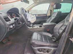 
										2016 Volkswagen Touareg full									