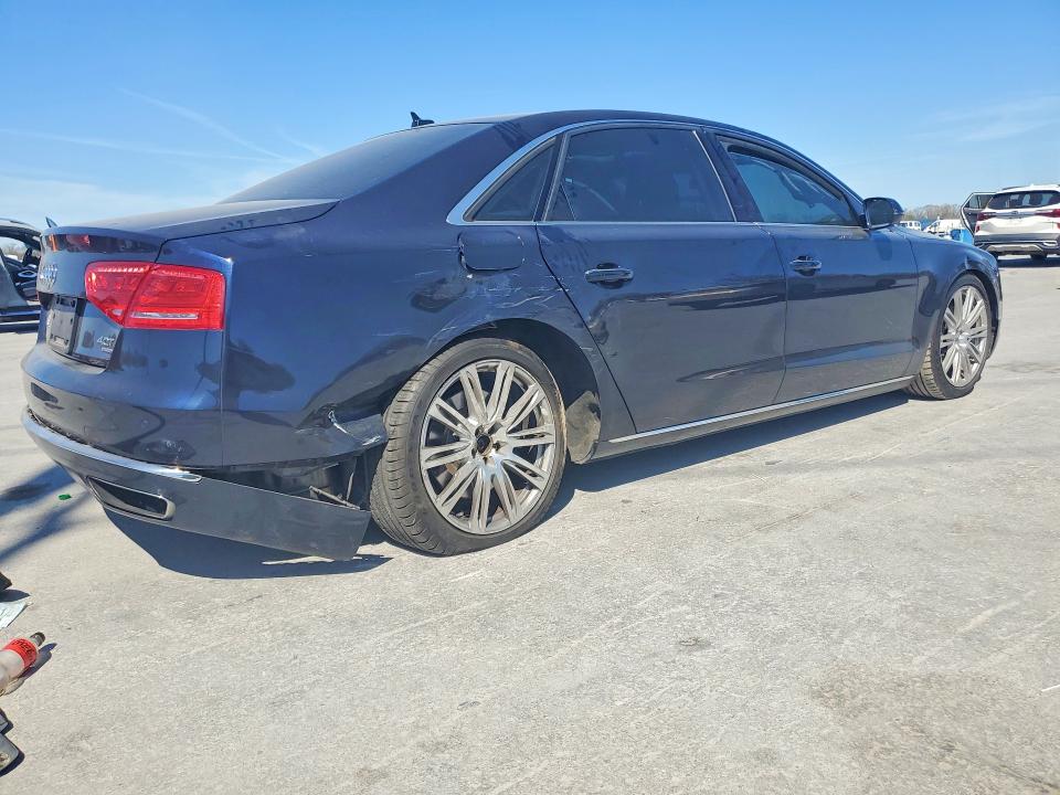2013 Audi A8