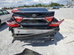 
										2016 Toyota Camry le full									