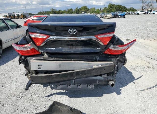 
								2016 Toyota Camry le full									