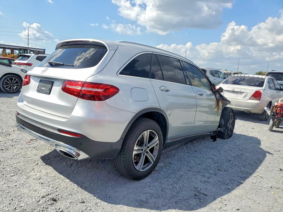 2018 Mercedes-benz Glc