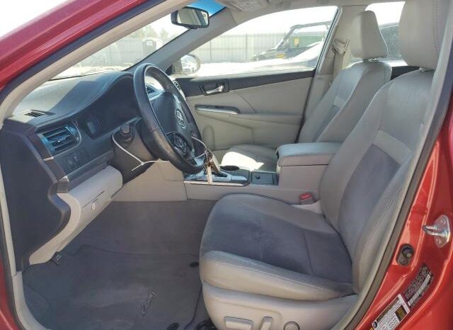 
								2014 Toyota Camry hybr full									