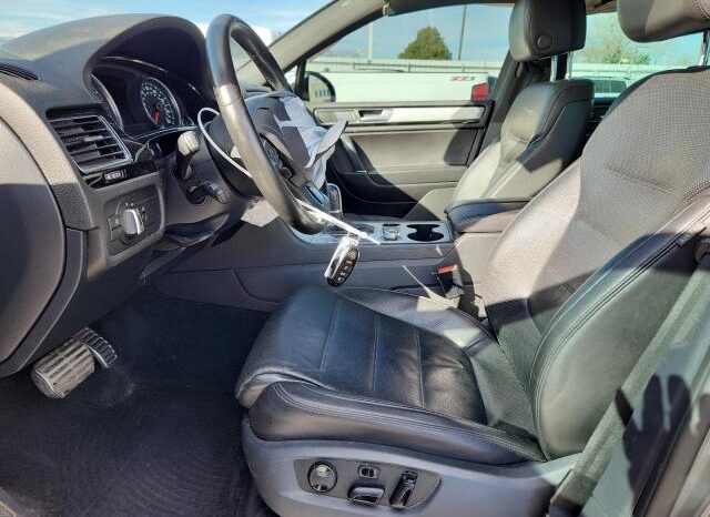 
								2017 Volkswagen Touareg full									