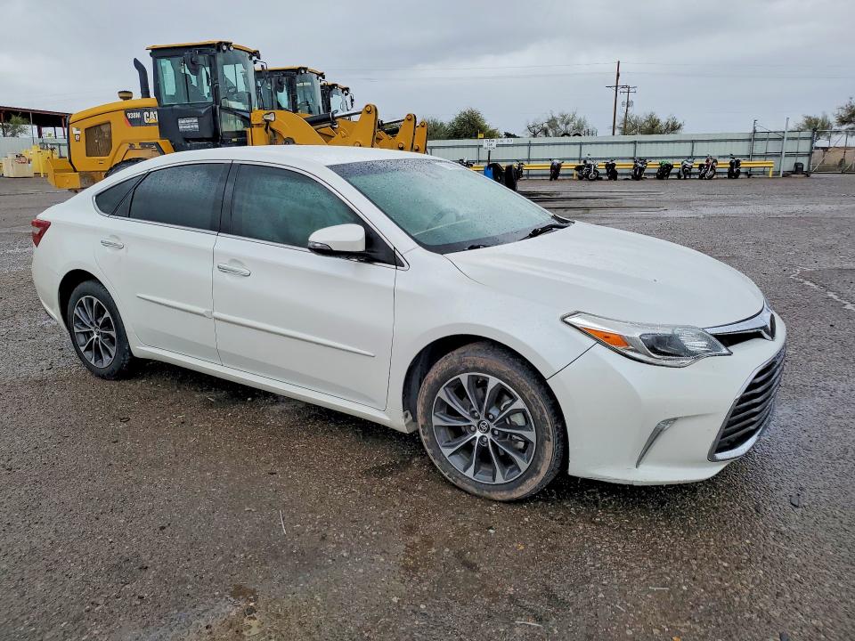 2018 Toyota Avalon