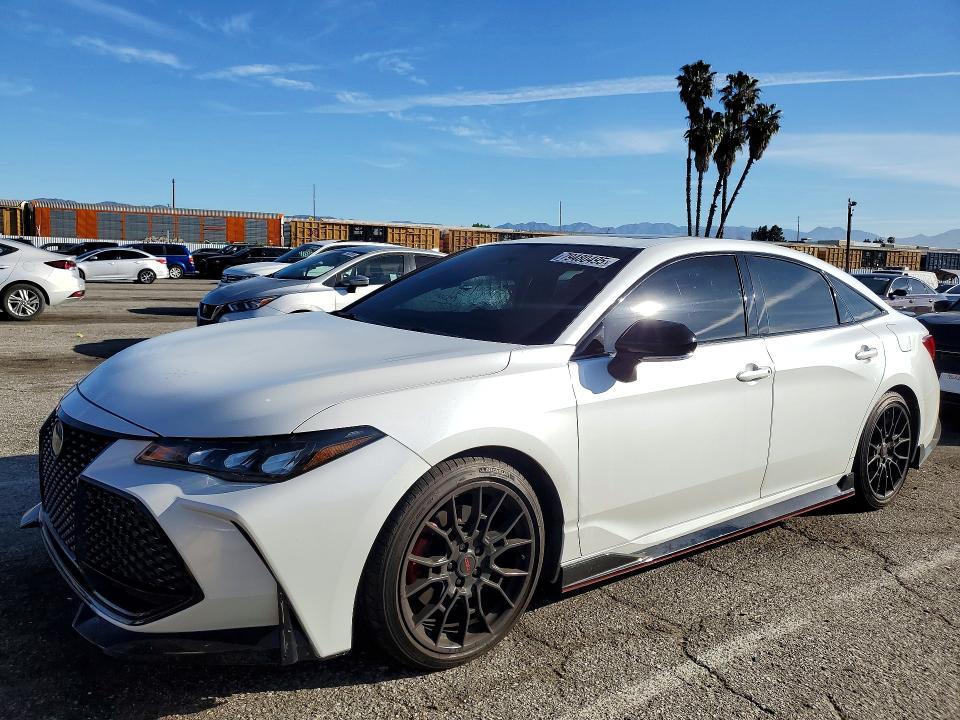 2020 Toyota Avalon