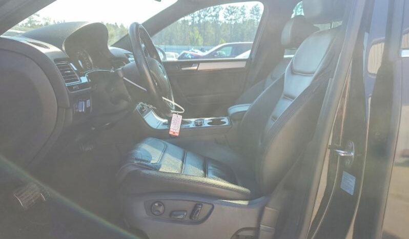 
								2014 Volkswagen Touareg full									