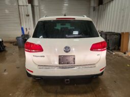 
										2012 Volkswagen Touareg full									