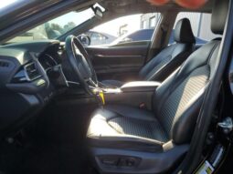 
										2020 Toyota Camry se full									