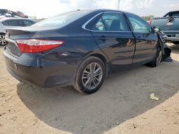 
										2017 Toyota Camry le full									