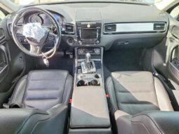 
										2013 Volkswagen Touareg full									