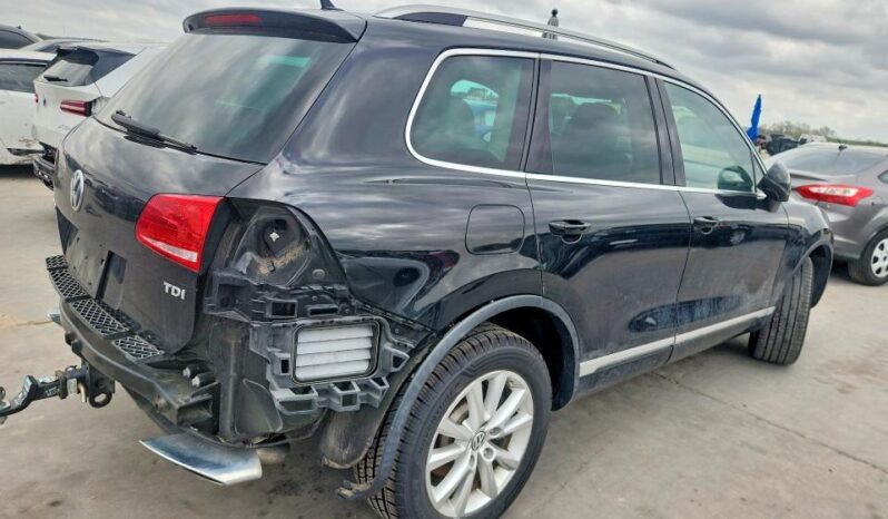 
								2013 Volkswagen Touareg full									