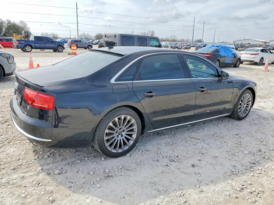 2013 Audi A8