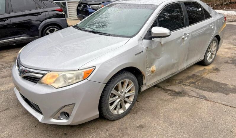 
								2013 Toyota Camry sola full									