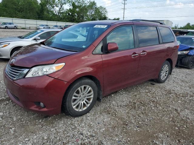 2017 Toyota Sienna xle