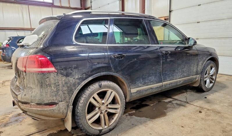 
								2013 Volkswagen Touareg full									
