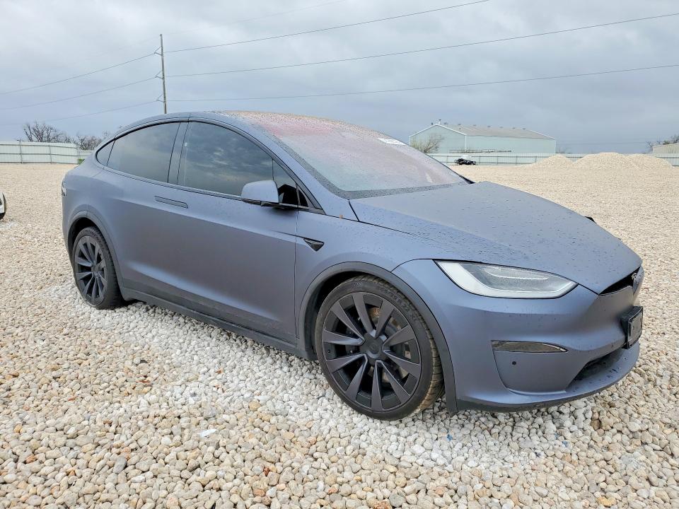 2022 Tesla Model x