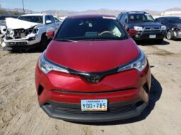 
										2019 Toyota C-hr full									