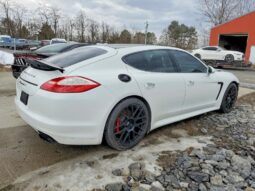 
										2013 Porsche Panamera full									