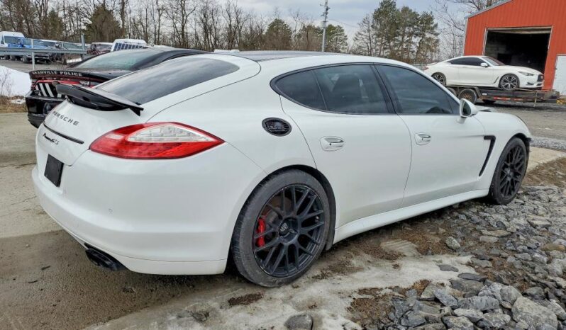 
								2013 Porsche Panamera full									
