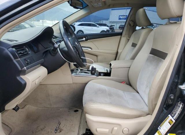 
								2012 Toyota Camry hybr full									