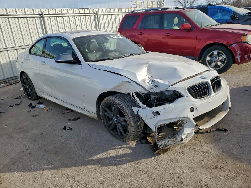 2016 BMW M235i