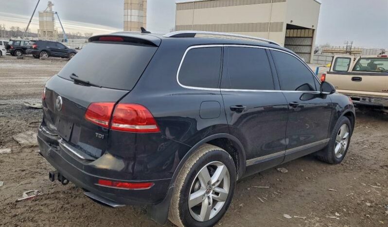 
								2014 Volkswagen Touareg full									