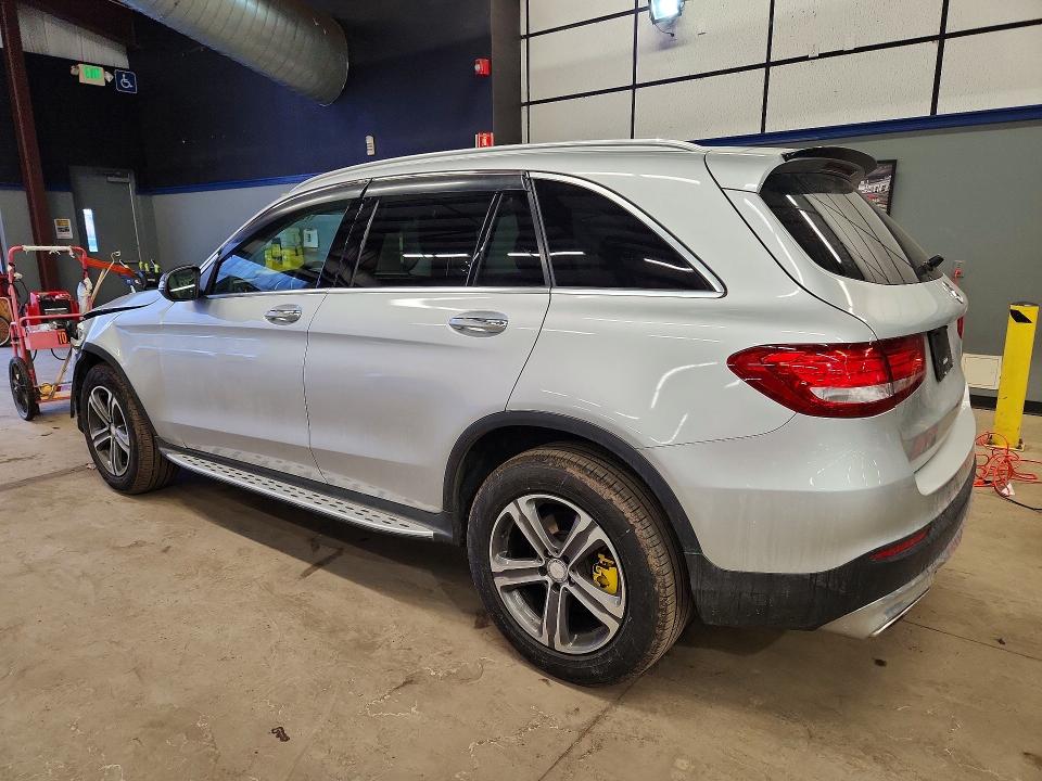 2016 Mercedes-benz Glc