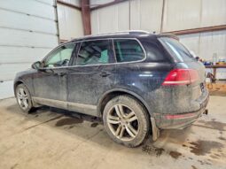 
										2013 Volkswagen Touareg full									