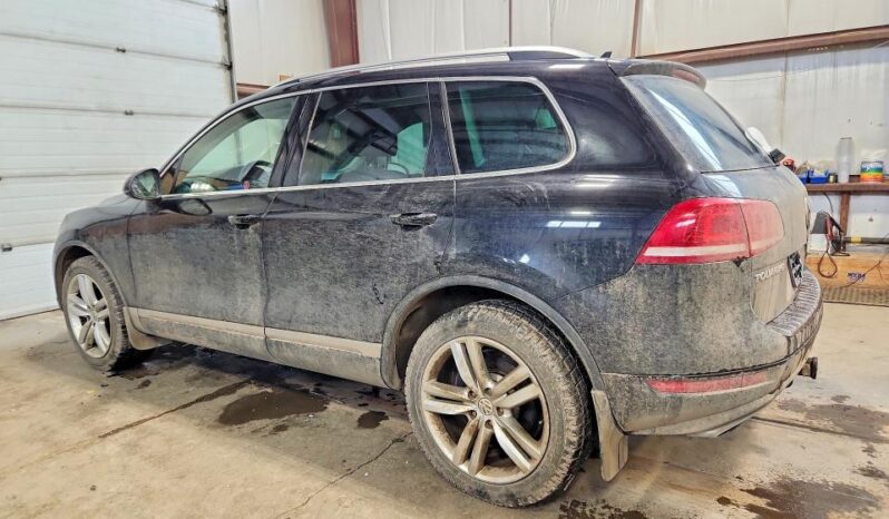 
								2013 Volkswagen Touareg full									