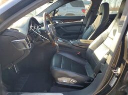 
										2010 Porsche Panamera full									