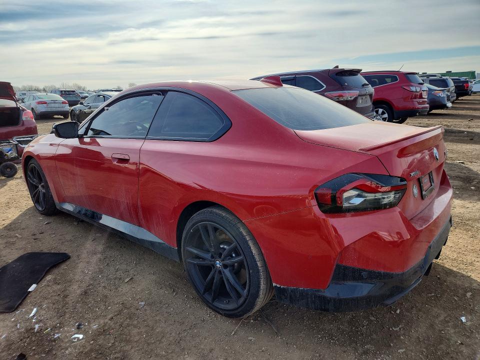 2022 BMW M2
