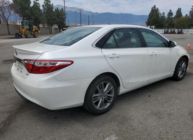 
								2015 Toyota Camry full									