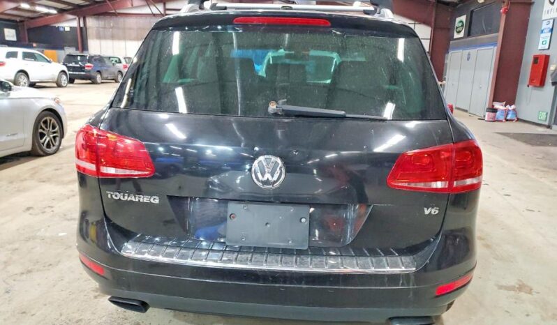 
								2013 Volkswagen Touareg full									
