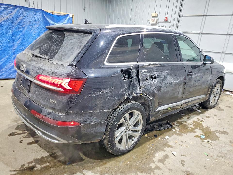 2021 Audi Q7