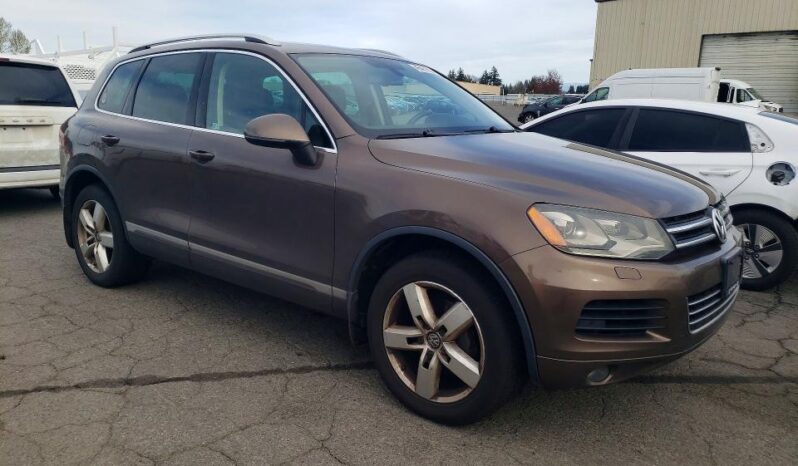 
								2012 Volkswagen Touareg full									