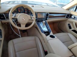
										2011 Porsche Panamera full									